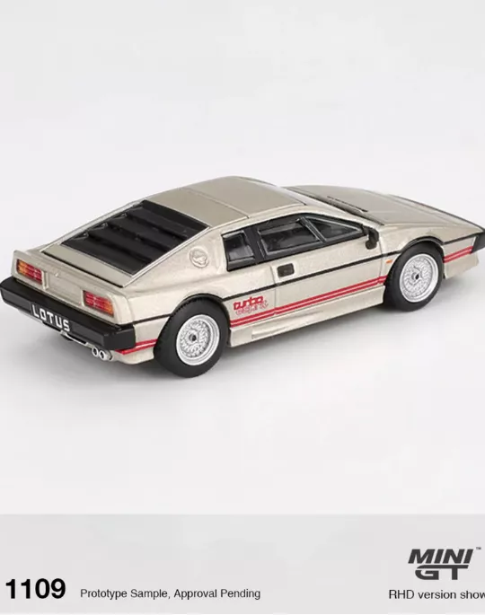 MINIGT 1:64 MGT01109 Lotus Esprit Turbo Metallic Silver - Image 2